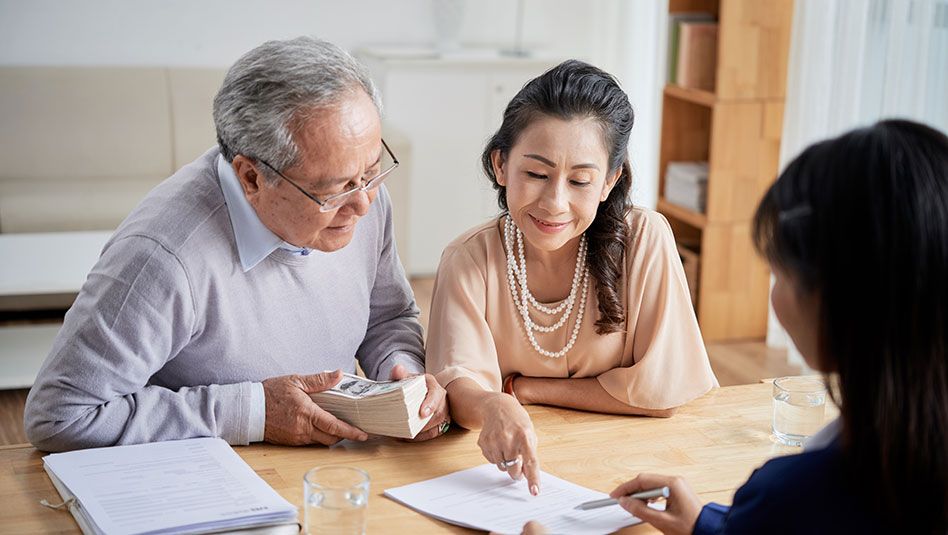 What to consider when investing in foreign sovereign bonds 